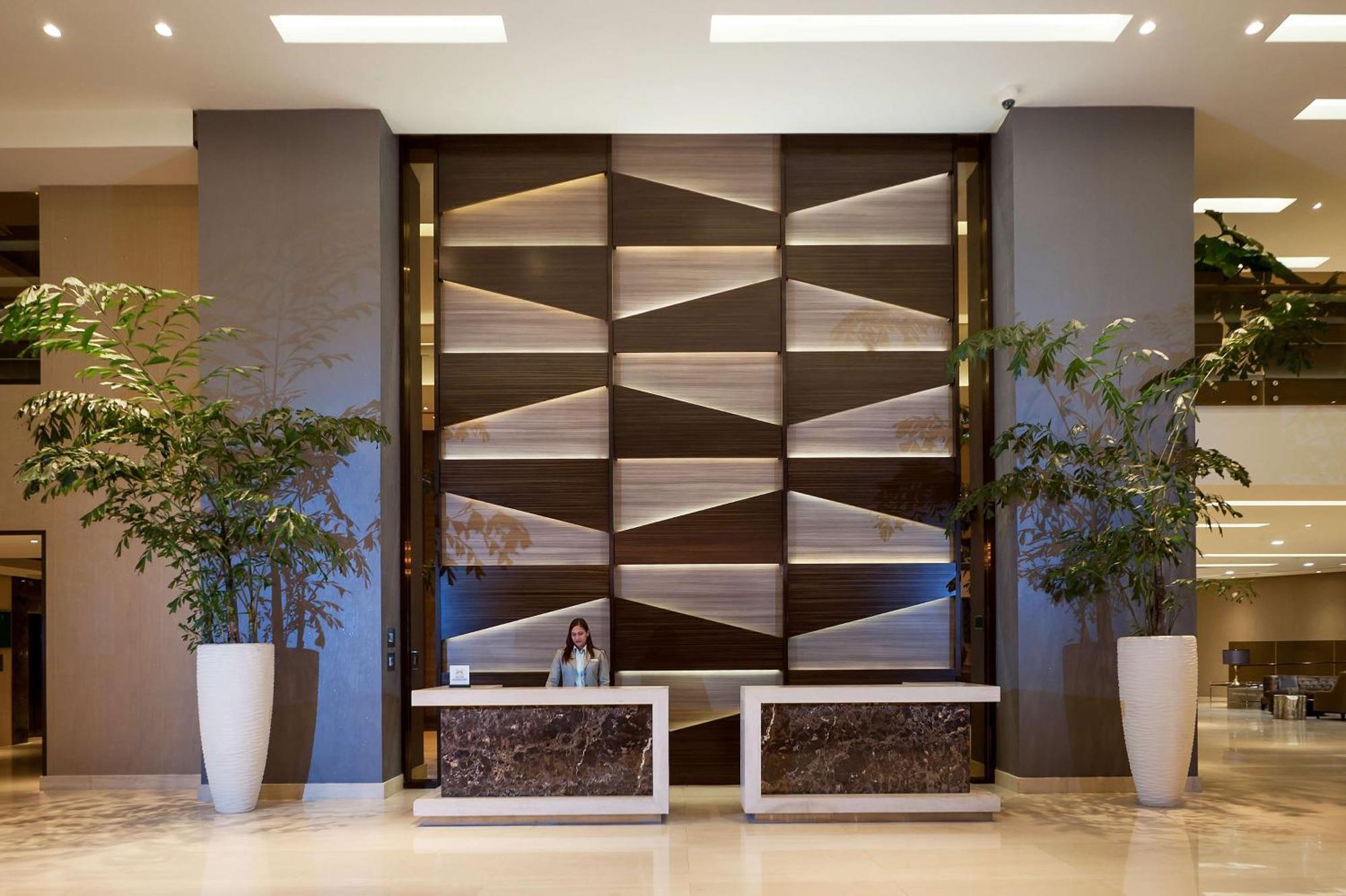 Embassy Suites By Hilton Santo Domingo Exterior photo