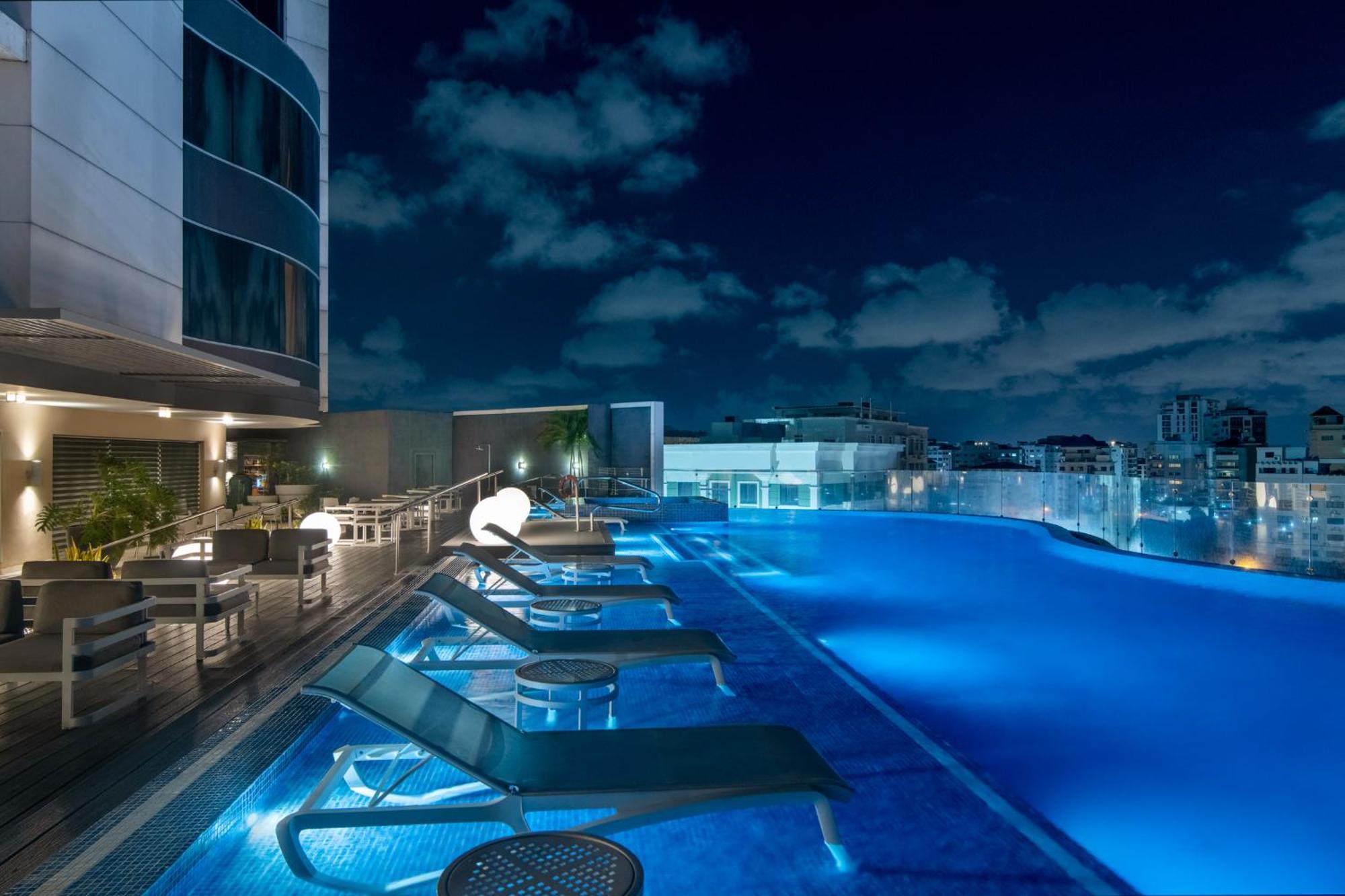 Embassy Suites By Hilton Santo Domingo Exterior photo